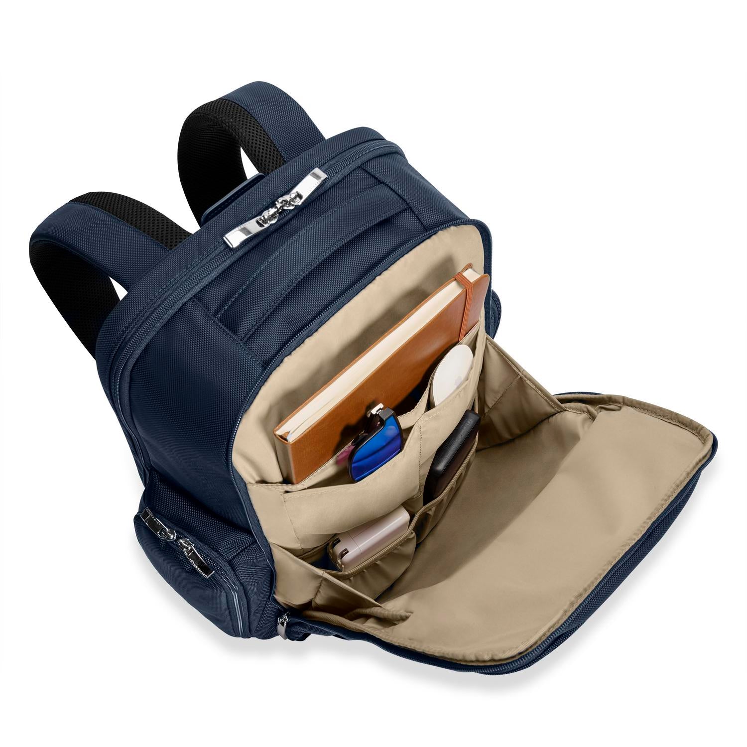 Traveler Backpack - Image 2