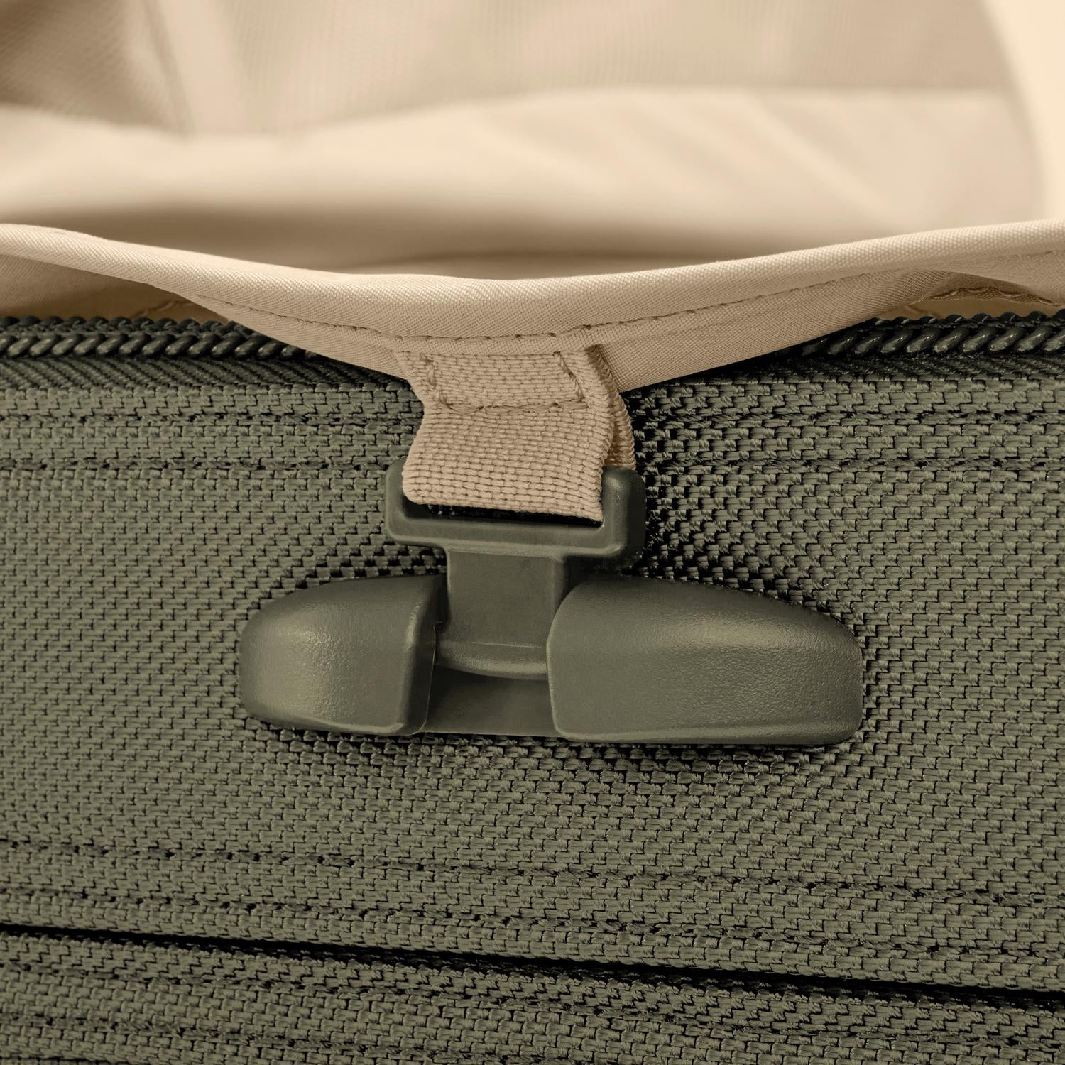 Global 21 Carry-On Expandable Spinner - Image 30