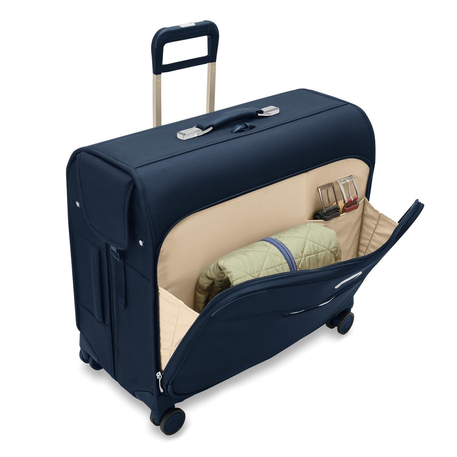 Deluxe Wardrobe Spinner - Image 24